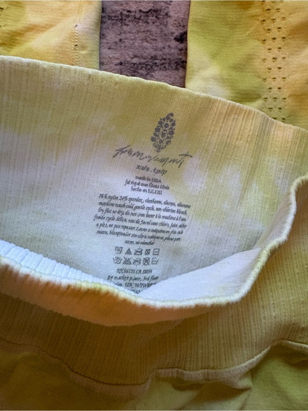 FREE PEOPLE MOVEMENT Good Karma Tie Dye Legging XS/S KEY LIME COMBO Neon - Picture 4 of 6